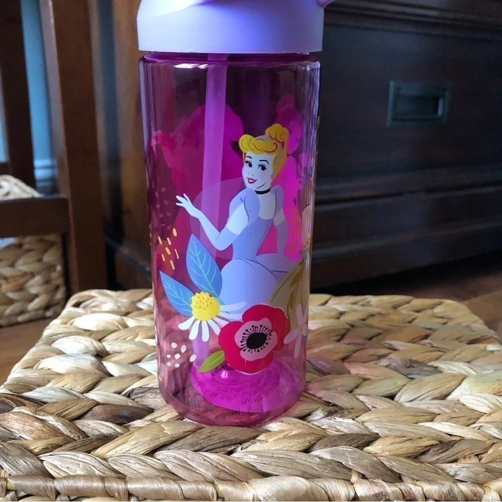 Disney: Princess water bottle with straw